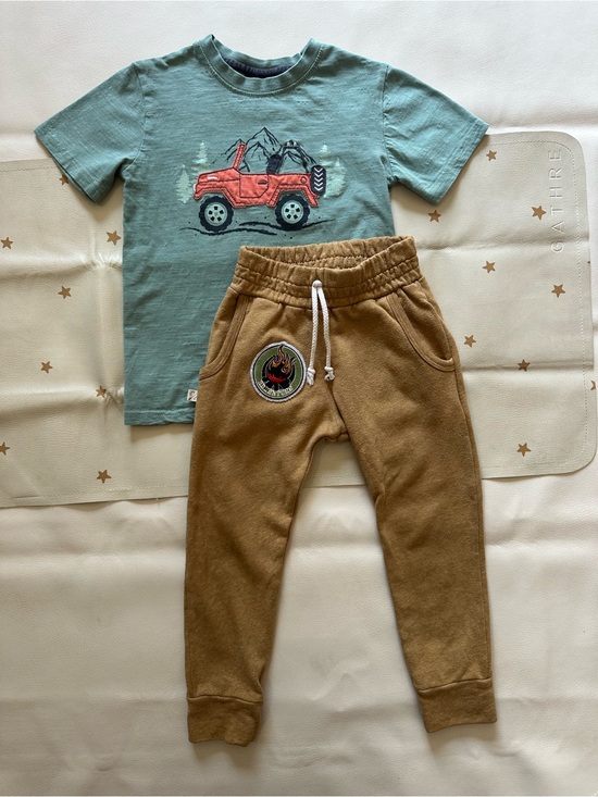 Childhoods Clothing Other - 4t CR Sports Cotton Jeep Outdoorsy Graphic T-shirt & Childhoods Wheat Joggers